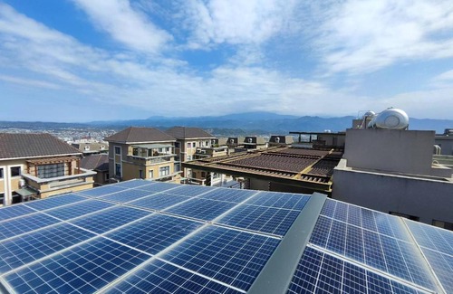 Miaoli House | Budget-Friendly Sunny Lohas Room for Your Next Adventure