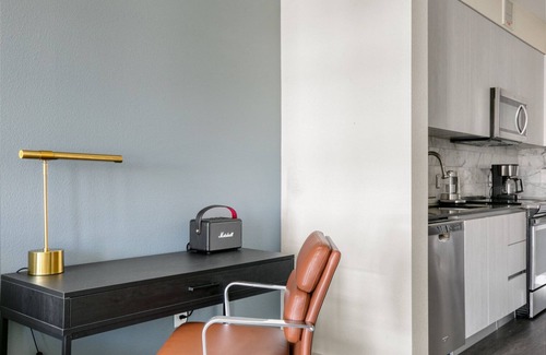 Grantville Apartment | Bright 1BR Mission Valley Retreat with Pool & Gym Access