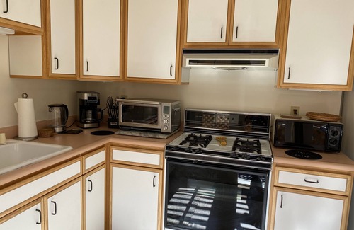 North Berkeley Apartment | Premier Duplex Apartment in Berkeley's Gourmet Ghetto