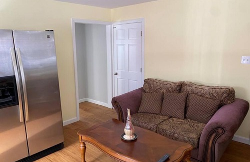 Dover Apartment | Exceptional One Bedroom in Historic Downtown Dover