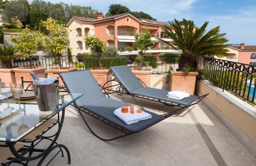 Eze Apartment | Inviting Sunny Panoramic Balcony with Pool & Hot Tub