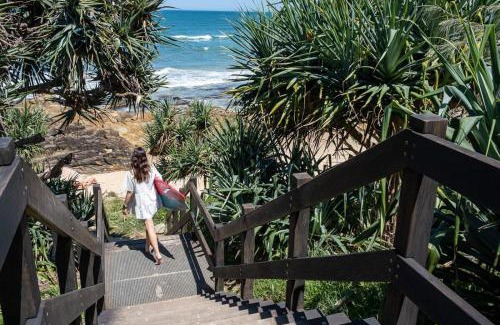 Coolum Beach Apartment | Sunny Seaside Escape at Coolum Beach - Pet Friendly Stays