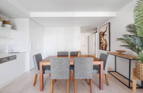 South Yarra Apartment | Serene Retreat Near South Yarra Station with Family Amenities