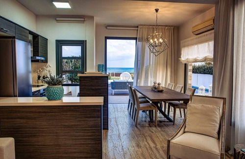 Mazotos Villa | Beachfront Villa with Private Pool and Yoga Retreats