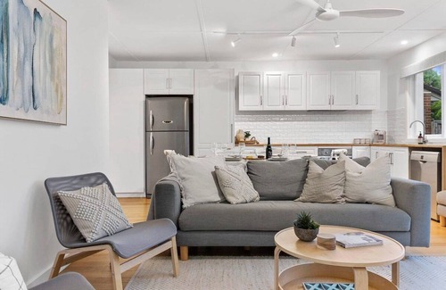 Tootgarook House | Family-Friendly Sunny Shores Retreat with Heated Spa Oasis
