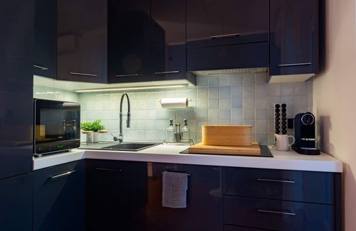 Santa Rita Apartment | Discover SUNNY SIDE | Turin Suite with Spa and Hot Tub