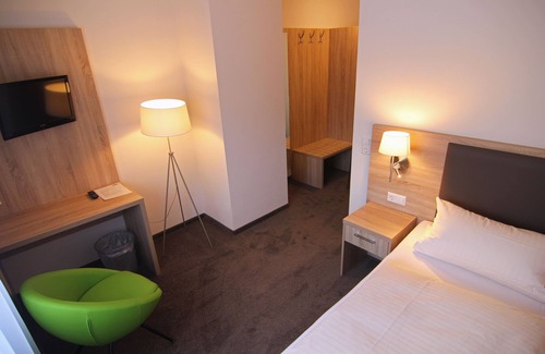 Dauchingen Hotel | Discover Sunny Side Up - Das Gästehaus with Breakfast Included