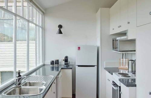 Battery Point Apartment | Sunny, spacious three bedroom apartment with views