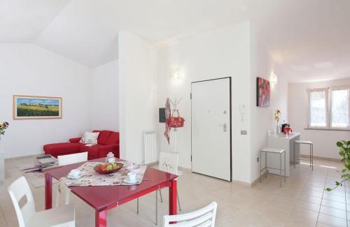 Tavullia Apartment | Inviting Apartment with Pool on Estate in Tavullia