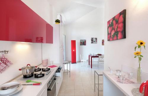 Tavullia Apartment | Inviting Apartment with Pool on Estate in Tavullia