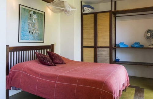 Tenorio Apartment | Sunny studio with sea view