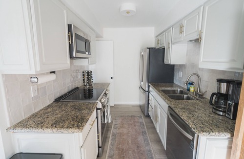 Alta Mesa Condo | Tranquil Condo with Pool & Spa, Steps from the Beach