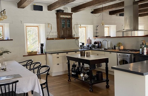 Ytterbystrand House | Beautiful Sunny Villa in Stockholm Archipelago - Resarö Vaxholm