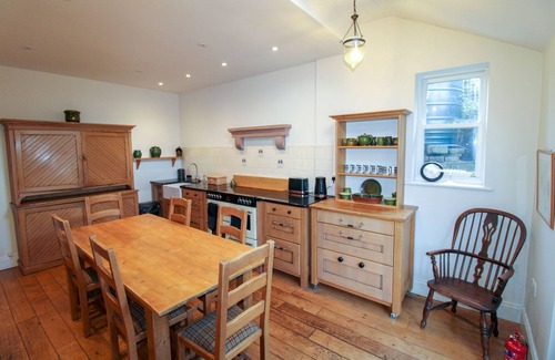 Lazonby Cottage | Sunnyside, Lazonby - a cottage that sleeps 6 guests in 3 bedrooms
