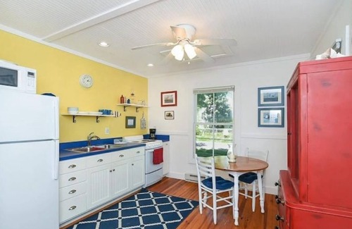 Colonial Beach Cottage | Dog-Friendly Waterfront Cottage with Perfect 10 Rating