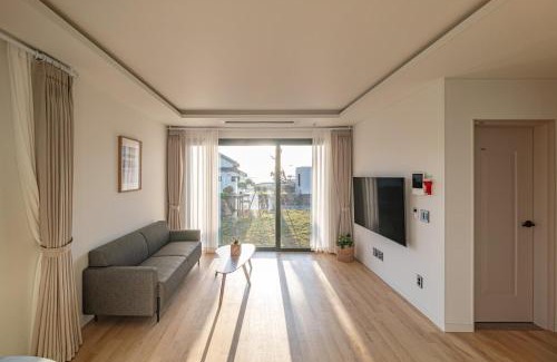 Gujwa House | Suno Stay - Cavo