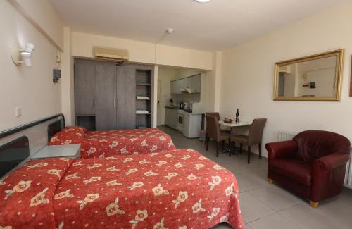 Potamos tis Germasogeias Apartment | Relax at Sunquest Gardens Holiday Resort with Pool & Dining