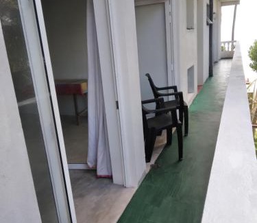 Bandaramulla House | SunRay Rest - Beach View Homestay with Oceanfront Amenities