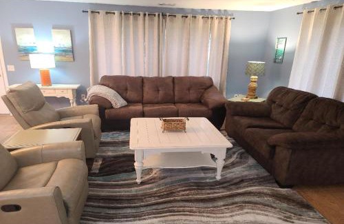 Oscoda Apartment | Oceanfront Sunrise Beach Oscoda: Rated 10/10 for Families