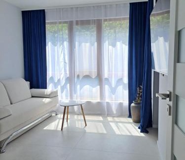 Golden Sands Apartment | Exceptional Sunrise Complex Apartments with Oceanfront Views