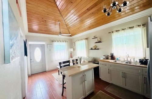 Savannah Sound Cottage | Experience Ocean Views at Sunrise Cottage, Family-Friendly Getaway