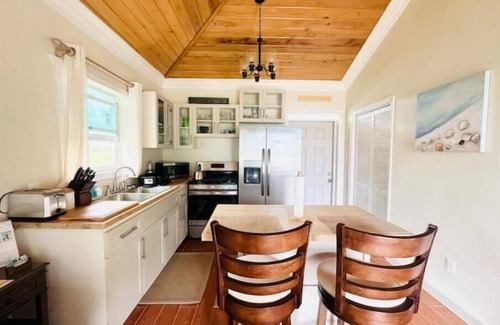 Savannah Sound Cottage | Experience Ocean Views at Sunrise Cottage, Family-Friendly Getaway