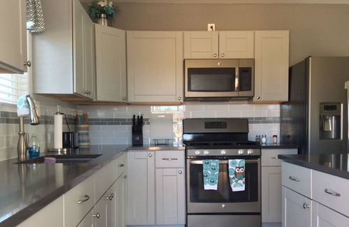 Yucca Valley Cabin | Kid-Friendly Sunrise Cottage in Beautiful Flamingo Heights