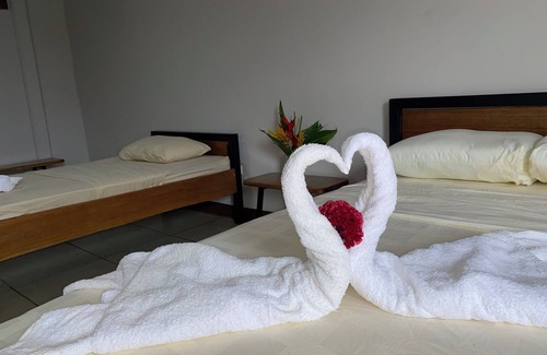 Drake Bay Bed & Breakfast | Ocean View Oasis at Sunrise: Guest Rated 10/10 with Spa