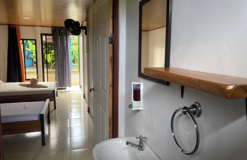 Drake Bay Bed & Breakfast | Ocean View Oasis at Sunrise: Guest Rated 10/10 with Spa