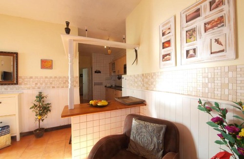 Los Gavilanes Apartment | Experience Sunrise at the Sea with Oceanfront Views