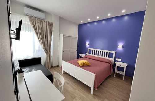 Laureana Cilento Bed & Breakfast | Delightful Sunrise in the Vineyard B&B with Breakfast
