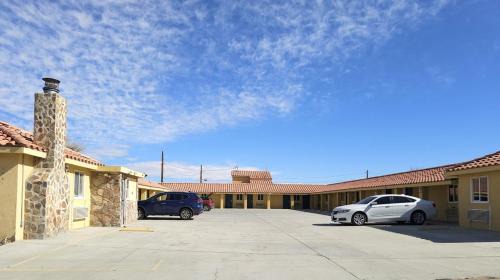 Inyokern Hotel | Sunrise Inn