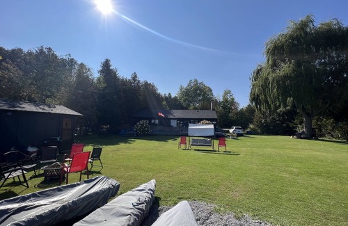 Kawartha Lakes Cottage | Cozy Sunrise Cottage on Pigeon Lake - Family Friendly Escape