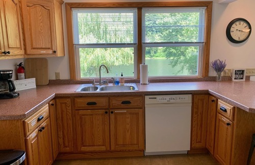 Franklin House | Unforgettable Stays at Sunrise on the Allegheny - Pet Friendly