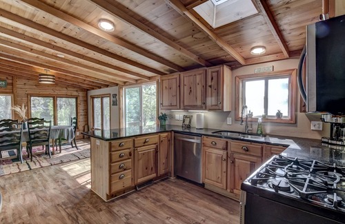 Chetek House | Beautiful Sunrise Pines: Pet-Friendly with Ocean Views