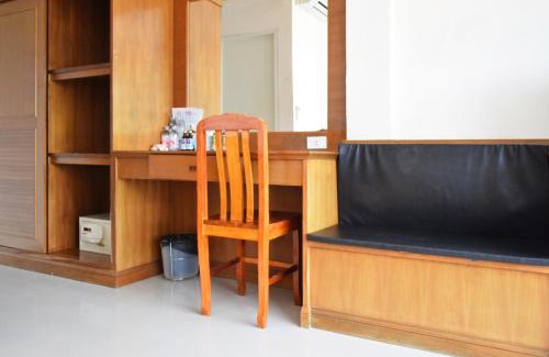 Baan Tai Resort | Oceanfront Sunrise Resort in Koh Phangan with Pool Access