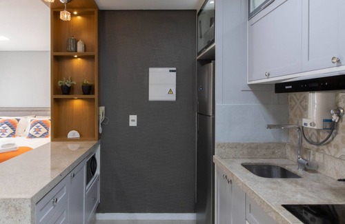 Picanco Apartment | Cozy Sunrise Studio - GRU with Pool and Breakfast Included
