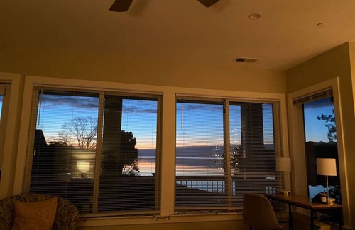 Cape Anne Apartment | Sunrise Suite Exquisite Bay View Lux/Rom/Spiritual