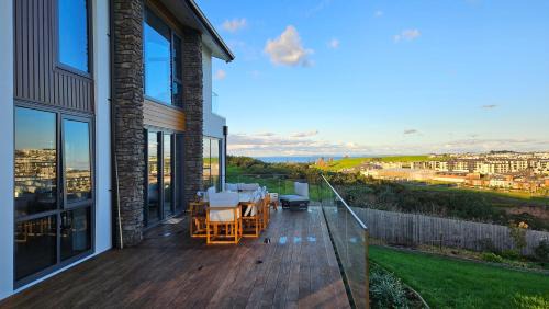 Long Bay Bed & Breakfast | Sunrise to Sunset Coastal Escape B&B