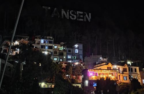 Tansen House | Inviting Sunrise View Homestay with Pet-Friendly Amenities