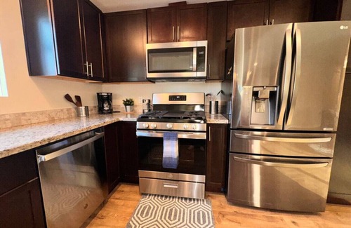 Rocklin House | Relaxing Sunrise View Vacation Home with Family Amenities