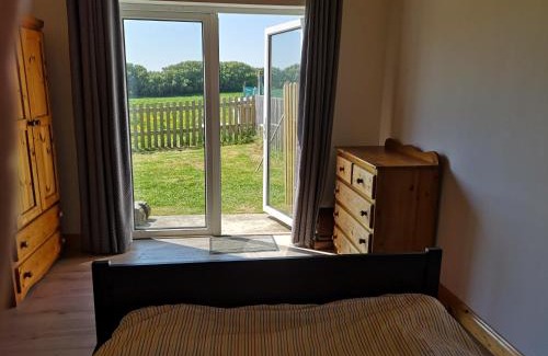 Blainroe Ski Chalet | Seaside Serenity at Sunriseview Cottages - Top Guest Rated