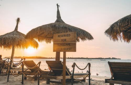 Gili Air Hotel | Sunscape Villa - Beachfront and private pool