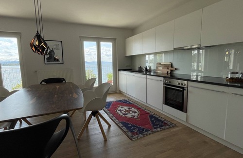 Lochau Apartment | Lakefront SUNSET Apartment with Parking & Family-Friendly Amenities