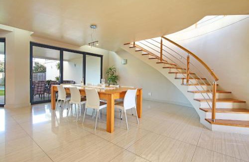 Sunset Beach House | Unwind at Sunset at Granula: 5-Star Pet Friendly Retreat