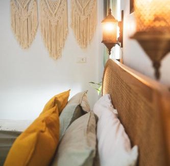 Thong Sala Apartment | Pet-Friendly Apartments with Ocean Views in Koh Phangan