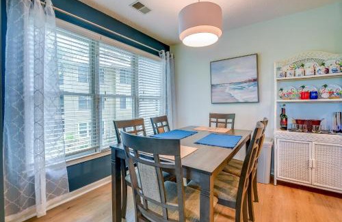 Sea Trail Apartment | Sunset Beach Condo: Perfect Golfing Retreat for Families