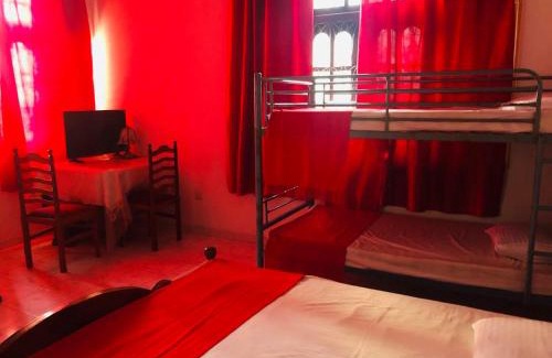 Pinwatta Apartment | Cozy Sunset Beach Residence with Family-Friendly Amenities