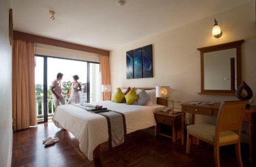 Patong Resort | Relax at Sunset Beach Resort - Oceanfront with Spa Amenities
