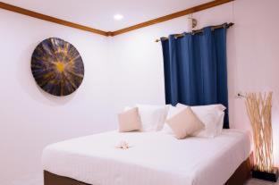 Haad Rin Resort | Serene Sunset Beach Villas with Oceanfront Pool Access